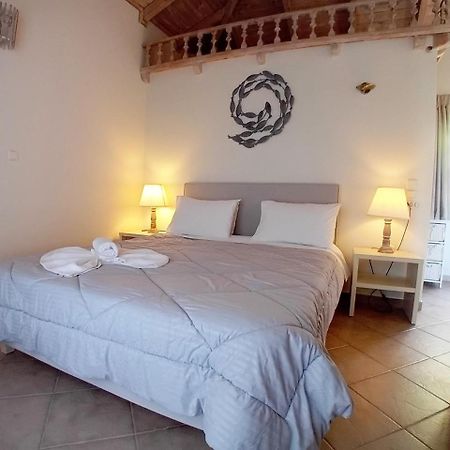 Muses Villas Finikounta Kamer foto