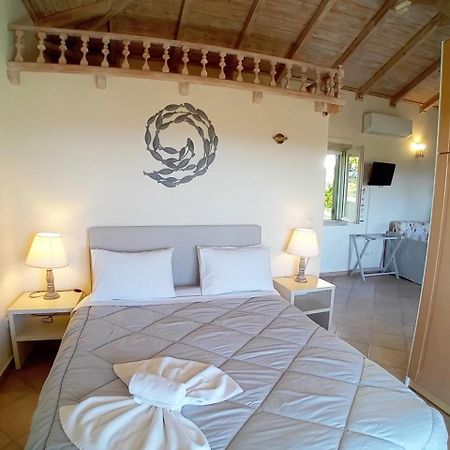Muses Villas Finikounta Kamer foto