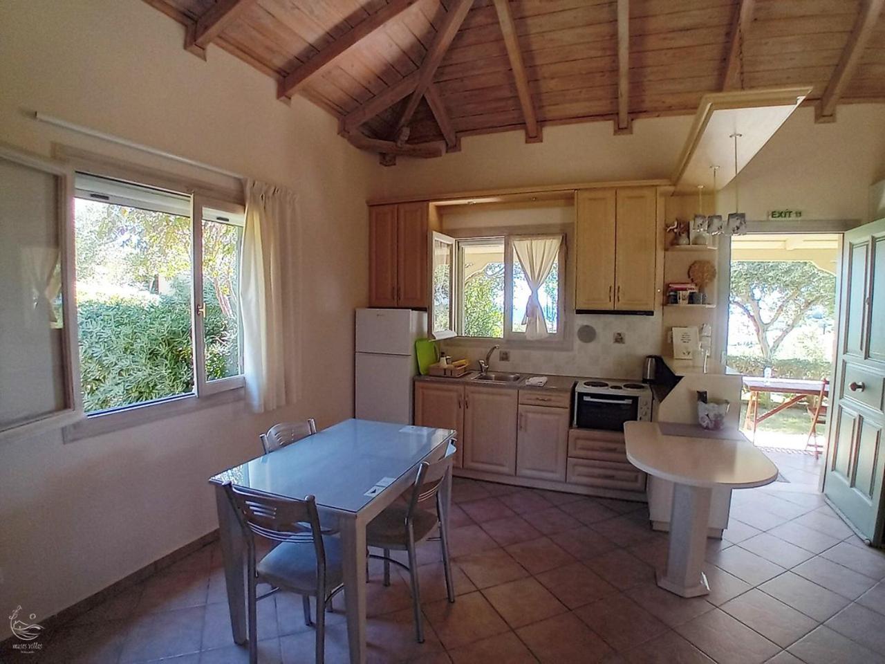 Muses Villas Finikounta Kamer foto